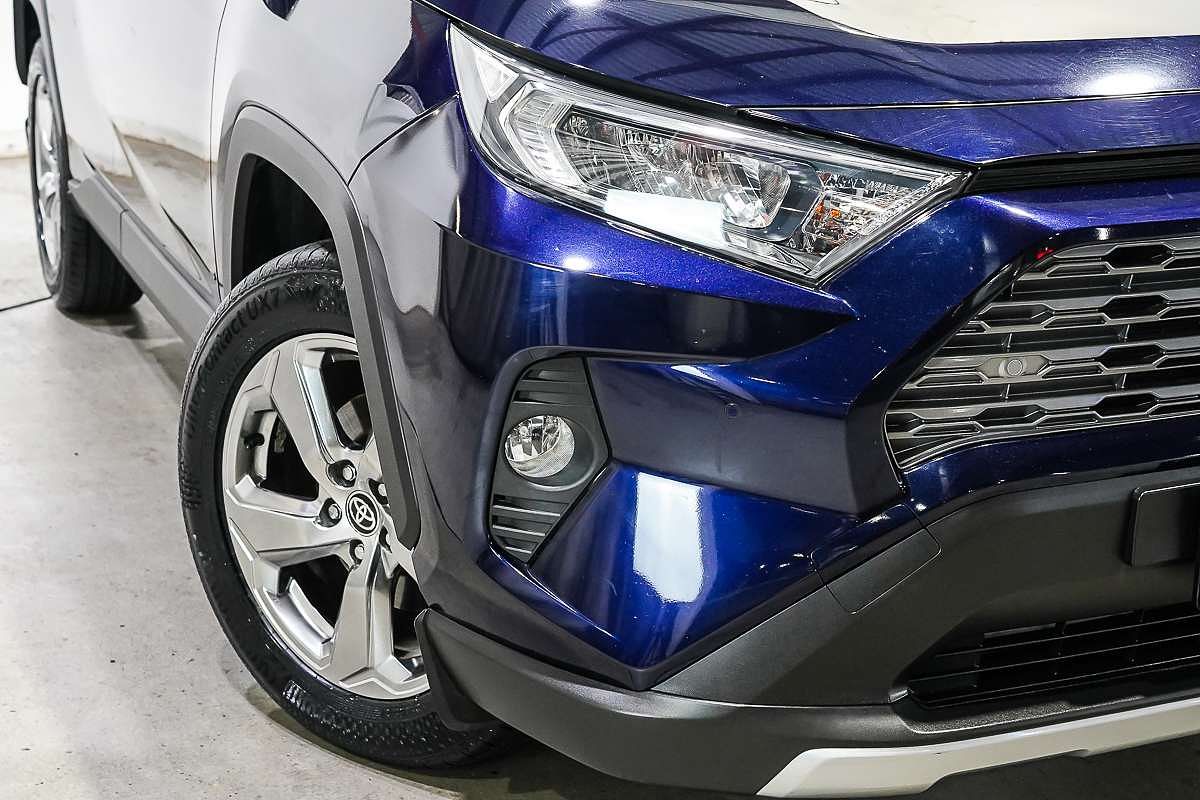 2021 Toyota RAV4 GXL MXAA52R