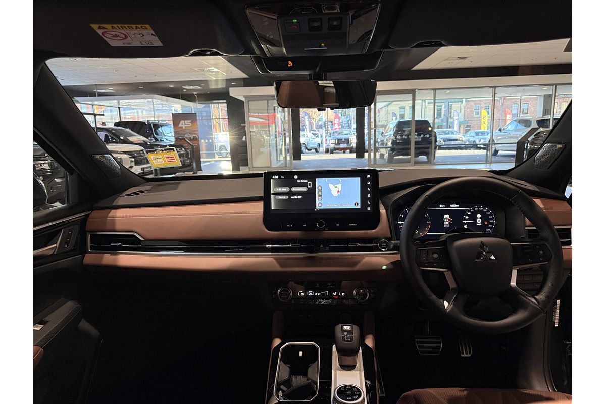2025 Mitsubishi ZM Outlander EXCEED TOURER 2.5 AWD 5S
