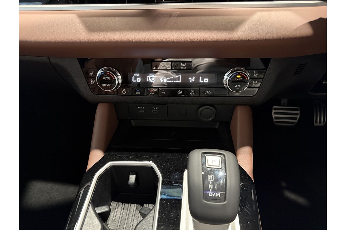 2025 Mitsubishi ZM Outlander EXCEED TOURER 2.5 AWD 5S