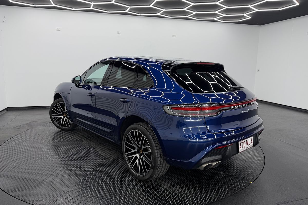 2024 Porsche Macan S 95B