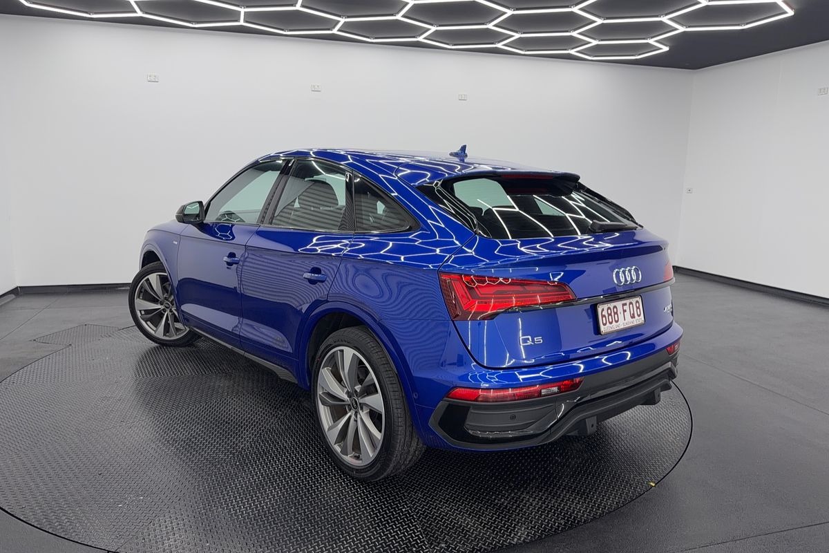 2022 Audi Q5 45 TFSI S line FY