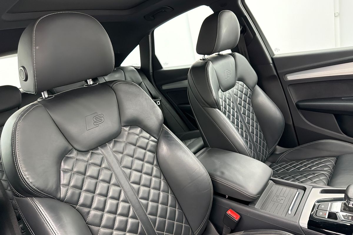 2022 Audi Q5 45 TFSI S line FY