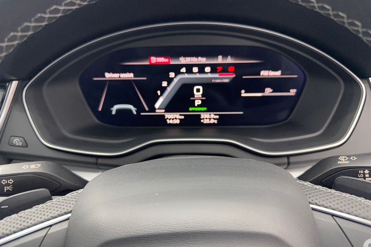 2022 Audi Q5 45 TFSI S line FY