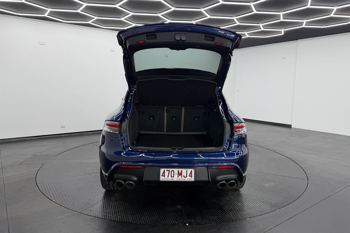 2024 Porsche Macan S 95B