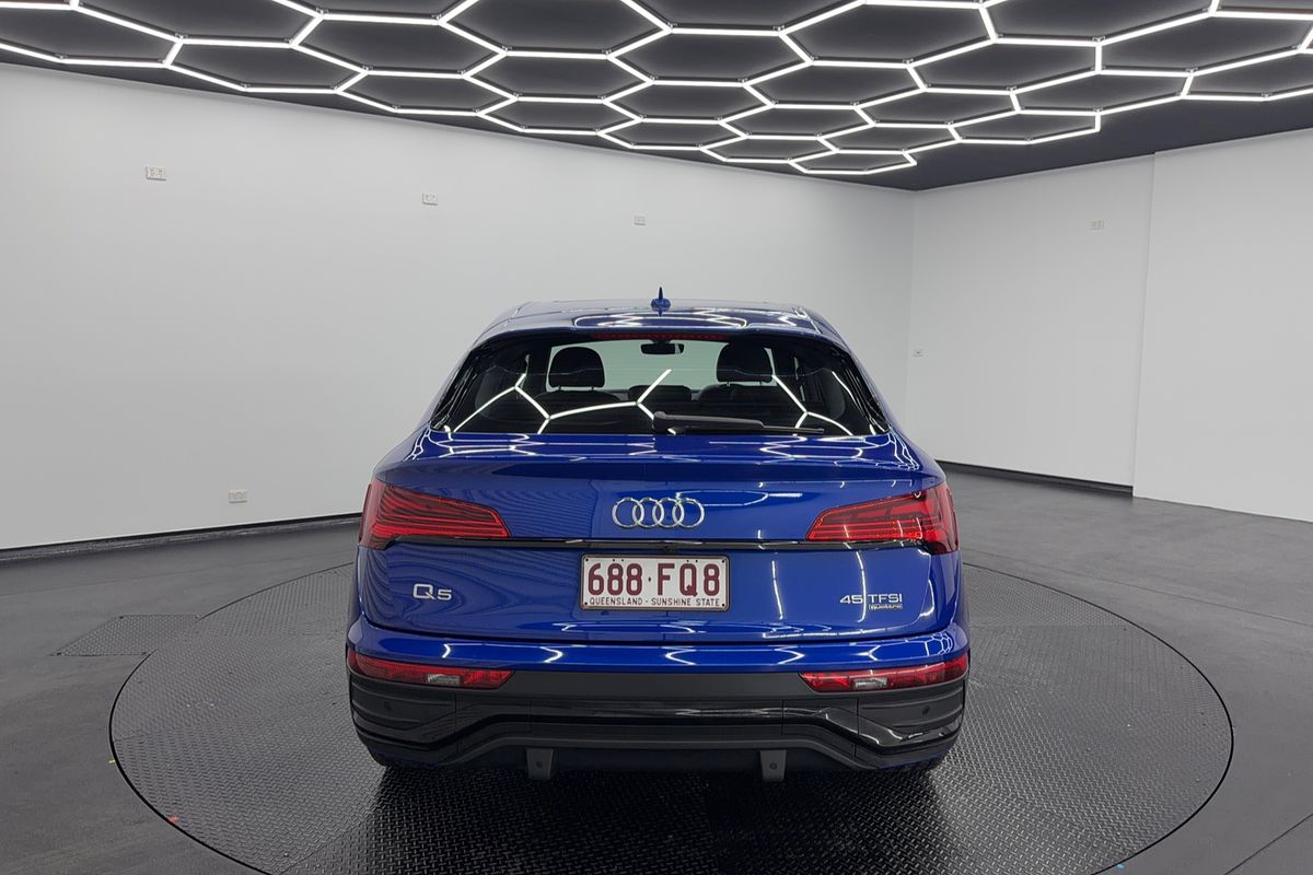 2022 Audi Q5 45 TFSI S line FY
