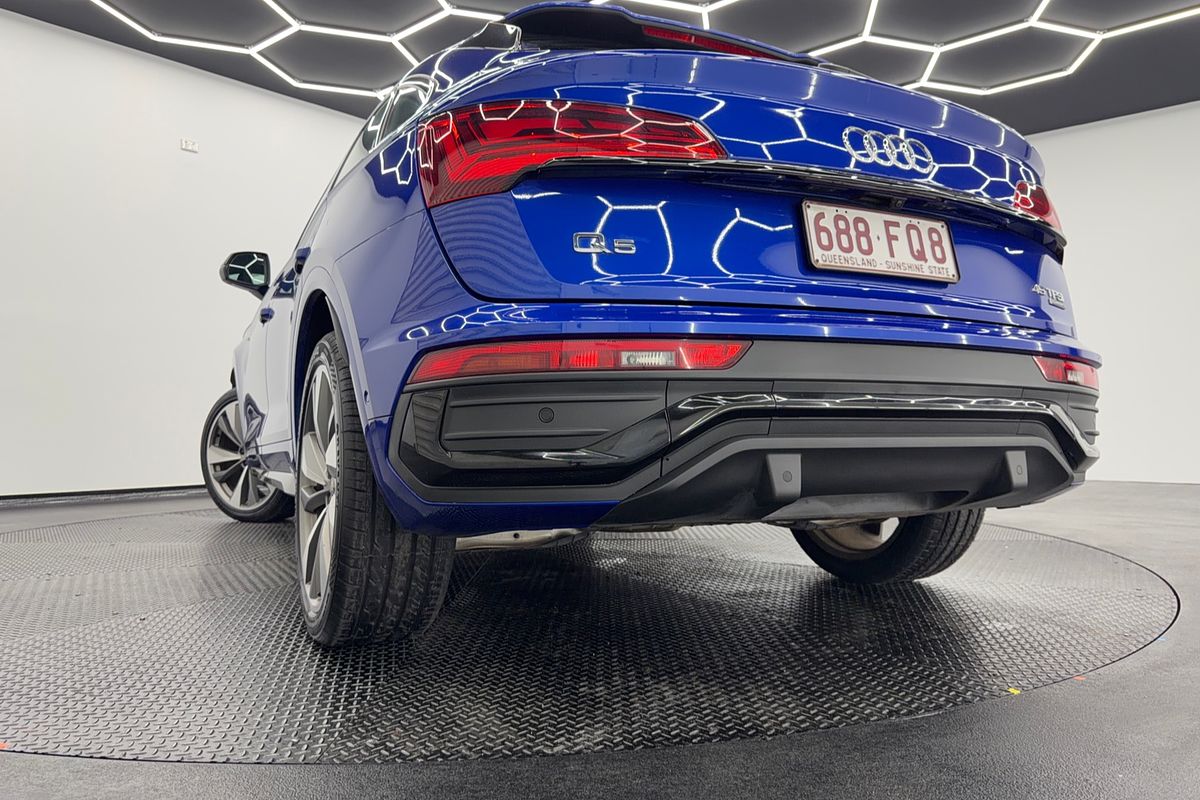 2022 Audi Q5 45 TFSI S line FY