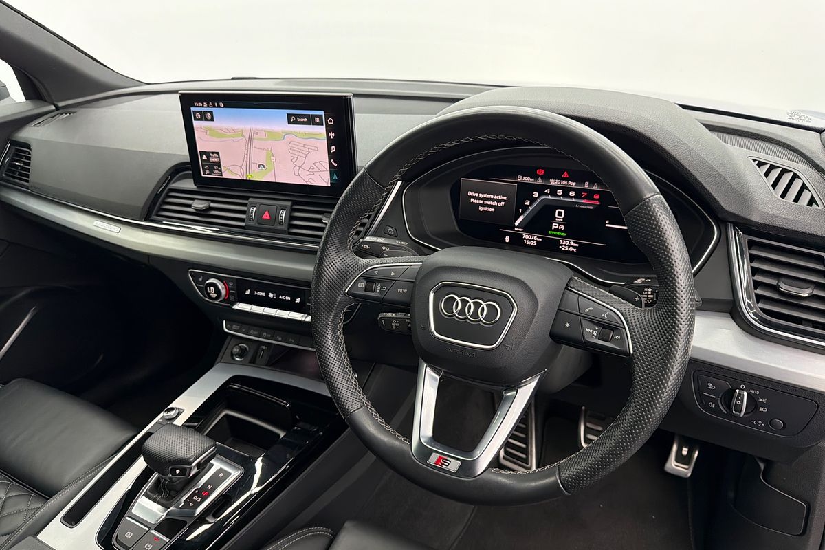 2022 Audi Q5 45 TFSI S line FY