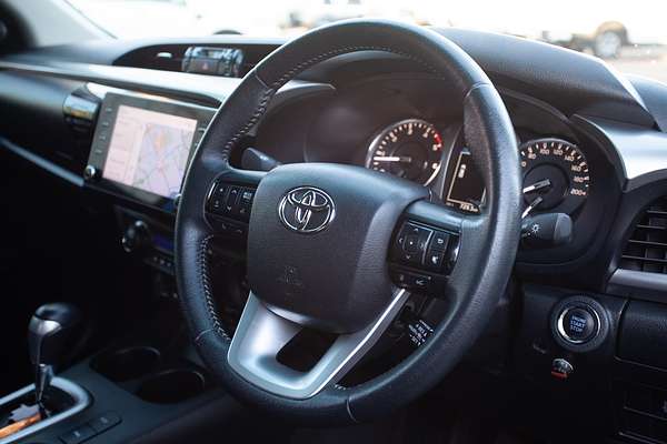 2021 Toyota Hilux SR5 GUN126R 4X4 thumb-3