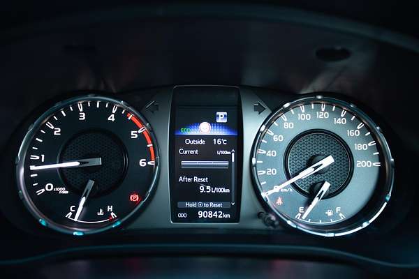 2021 Toyota Hilux SR5 GUN126R 4X4 thumb-22