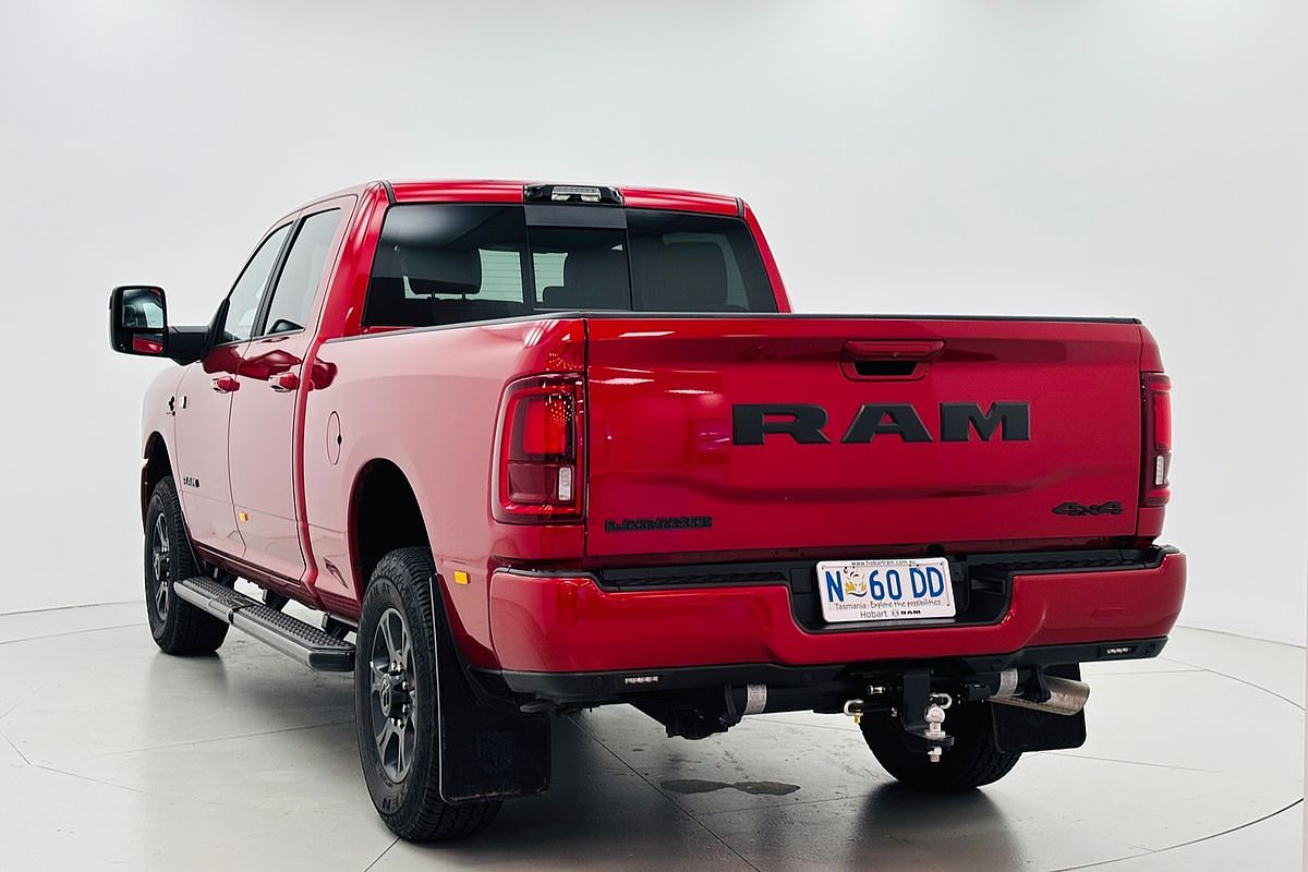 2026 Ram Trucks 2500 Laramie Crew Cab (DJ7P9124H.26/STD)