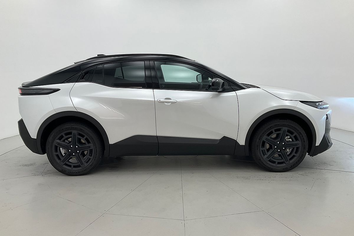 2026 Subaru AWD with Panoramic Roof