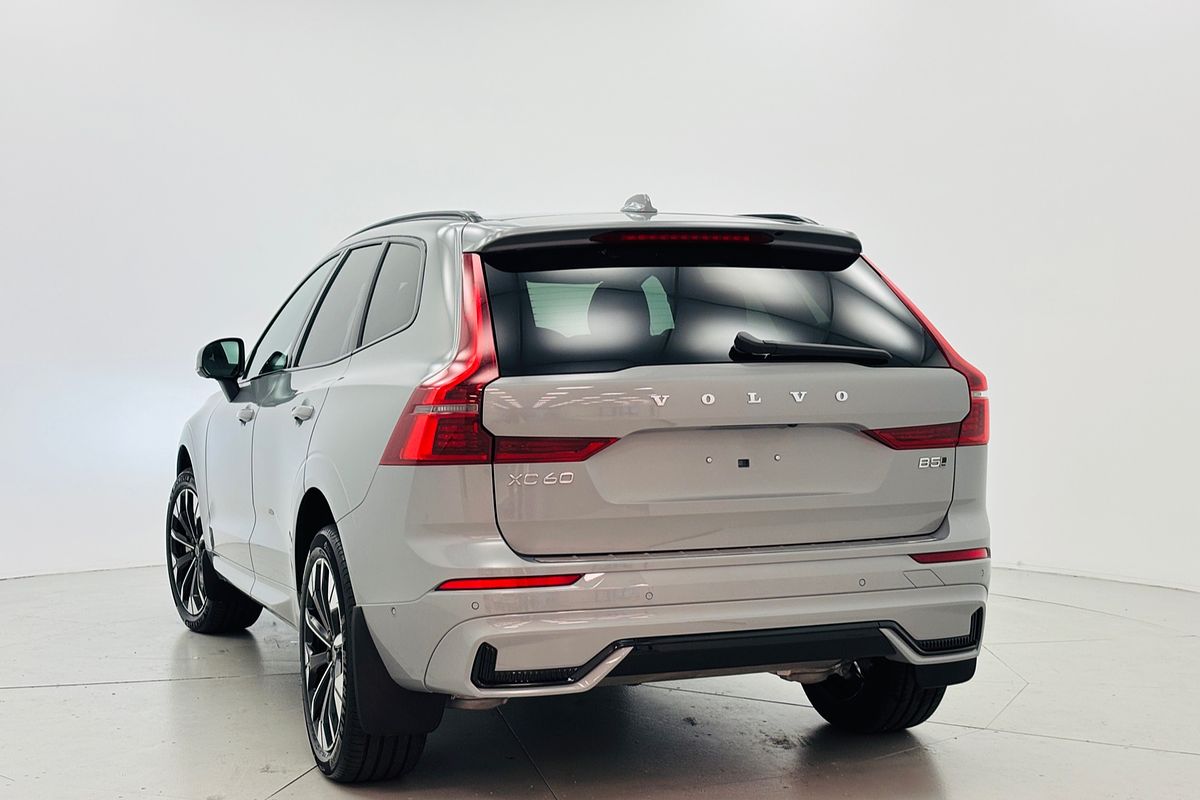 XC60 UZ MY26 Ultra B5 Dark Wagon 5dr Spts Auto 8sp AWD 2.0T/10kW (Mild Hybrid)