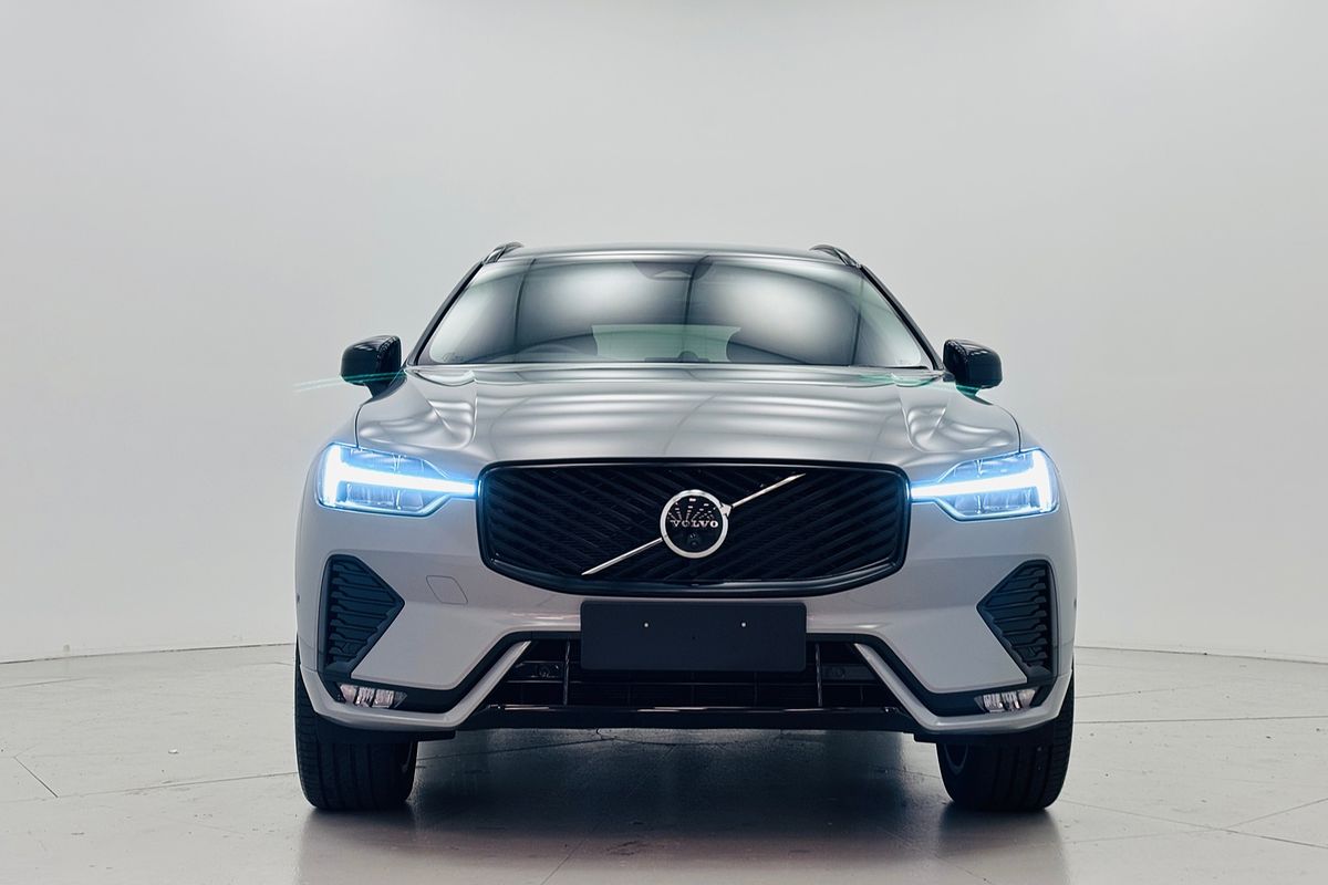 XC60 UZ MY26 Ultra B5 Dark Wagon 5dr Spts Auto 8sp AWD 2.0T/10kW (Mild Hybrid)