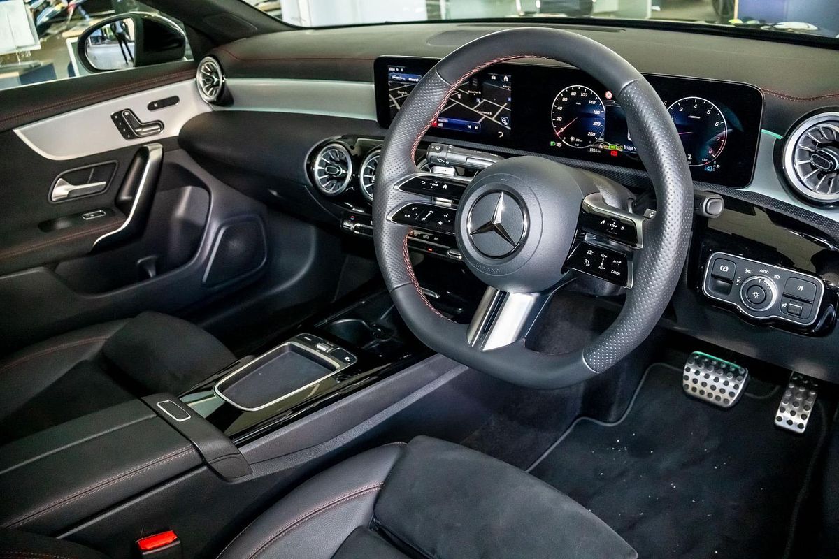 C118 805+055MY CLA200 CPE DUAL 7sp 1.3T/10kW