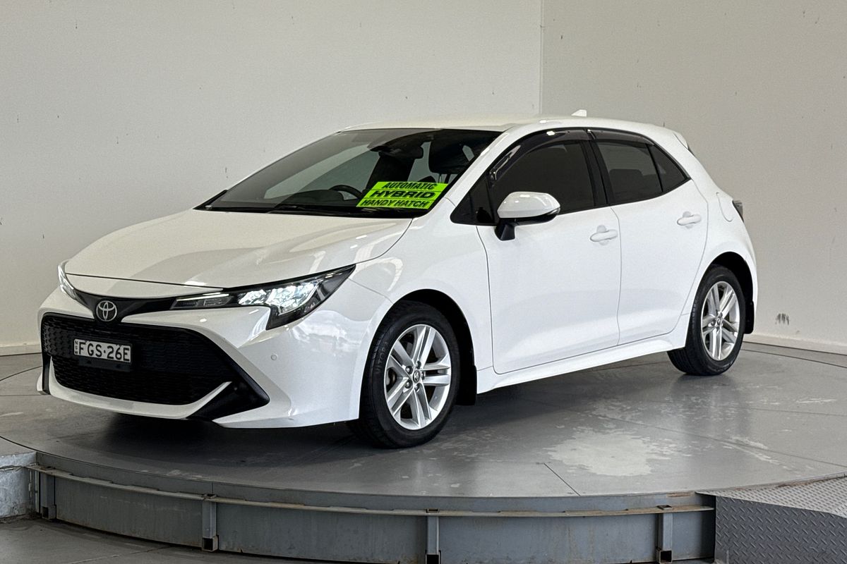 2018 Toyota Corolla Ascent Sport MZEA12R