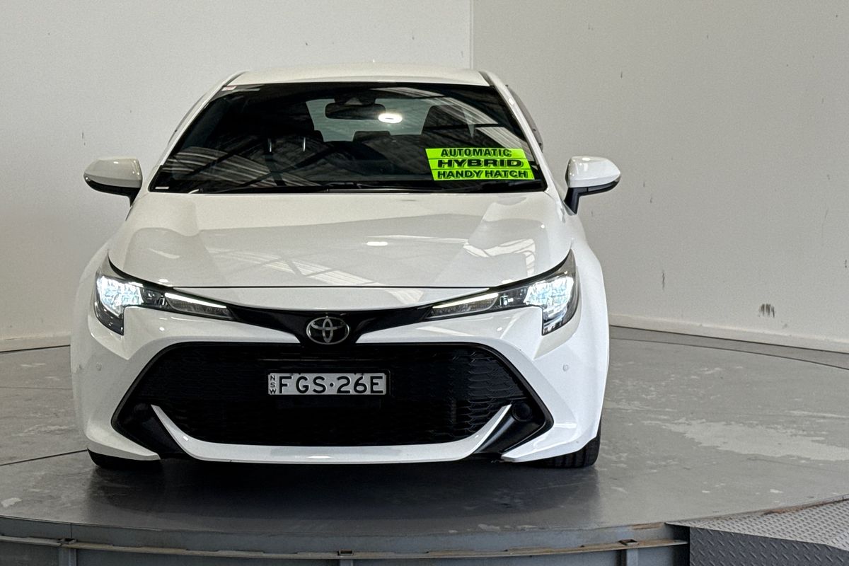 2018 Toyota Corolla Ascent Sport MZEA12R