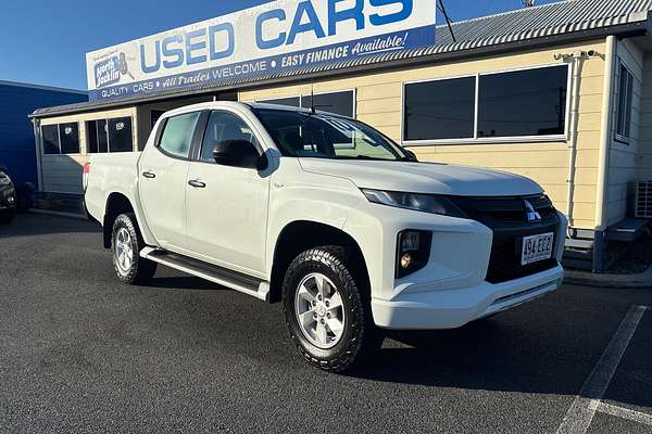 2022 Mitsubishi Triton GLX+ MR 4X4