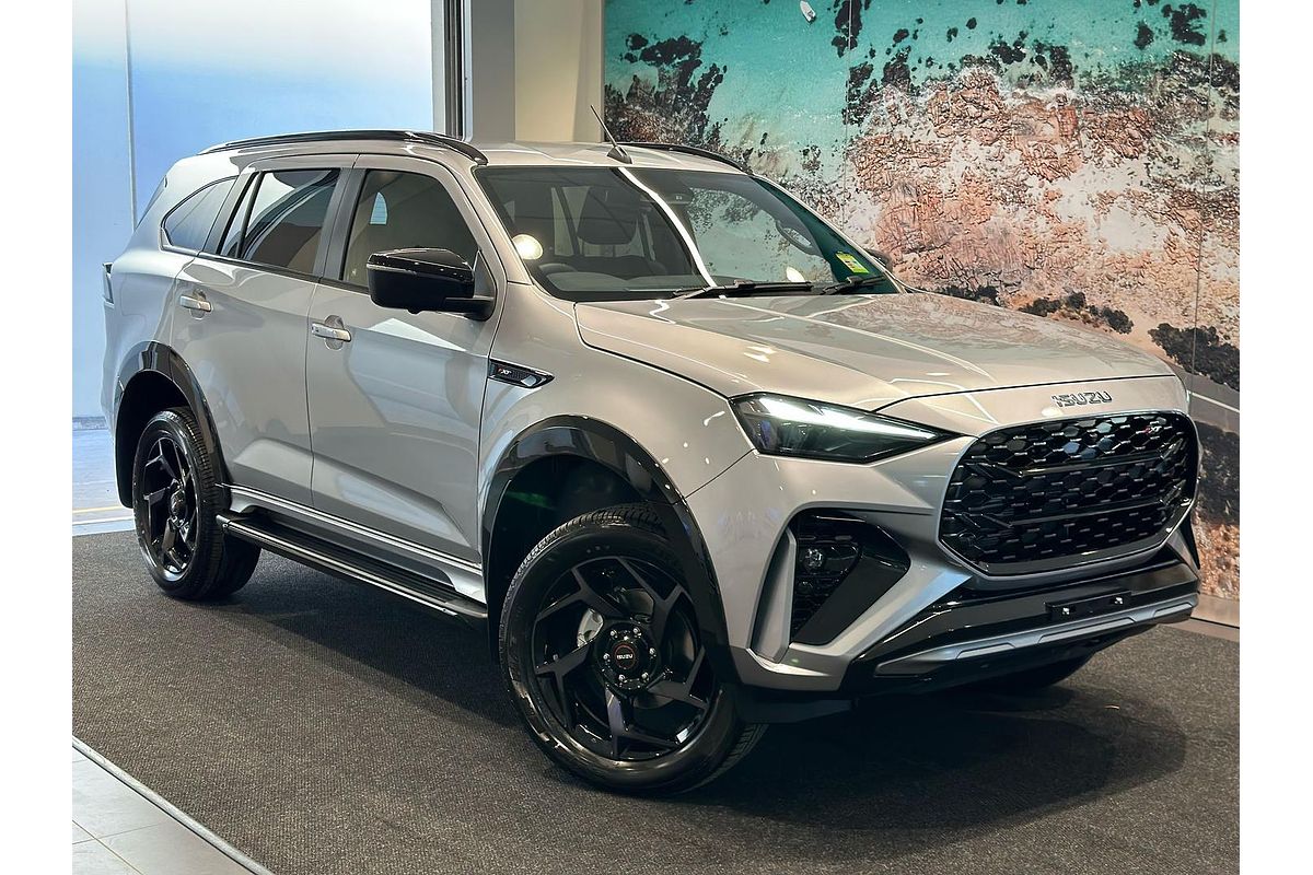 2026 Isuzu MU-X X-TERRAIN