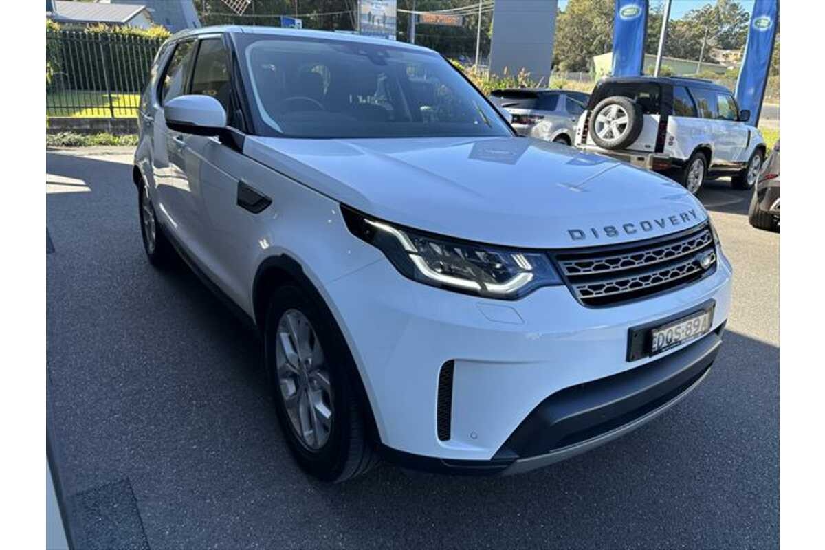 2017 Land Rover Discovery SD4 - SE