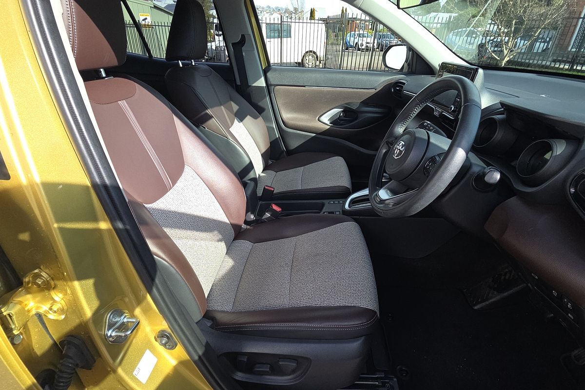 Urban 1.5L Auto CVT Hatch