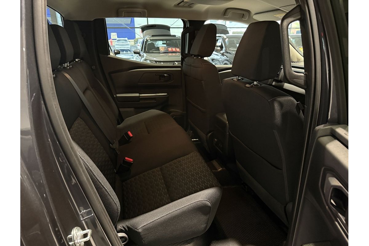 2026 Mitsubishi MV Triton GLX+ 2.4L D 6AT 4X4 DC PU