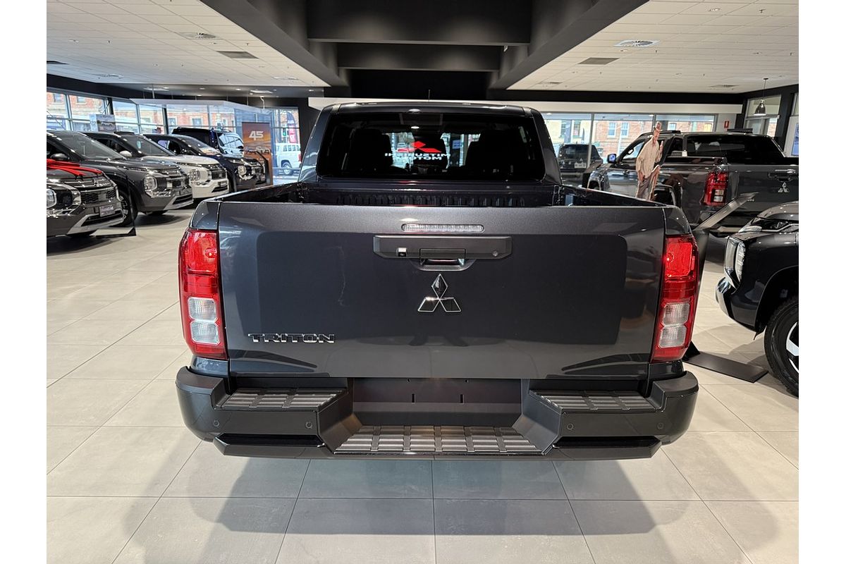 2026 Mitsubishi MV Triton GLX+ 2.4L D 6AT 4X4 DC PU