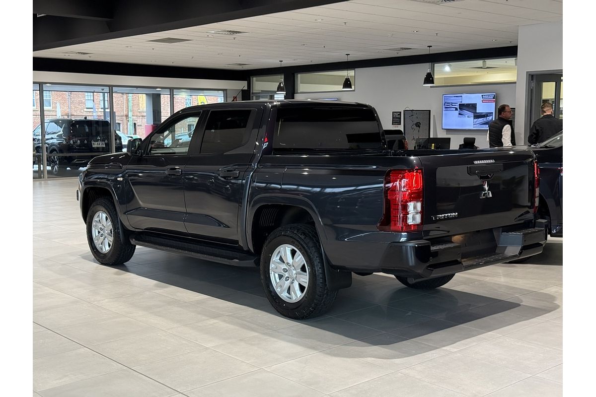 2026 Mitsubishi MV Triton GLX+ 2.4L D 6AT 4X4 DC PU