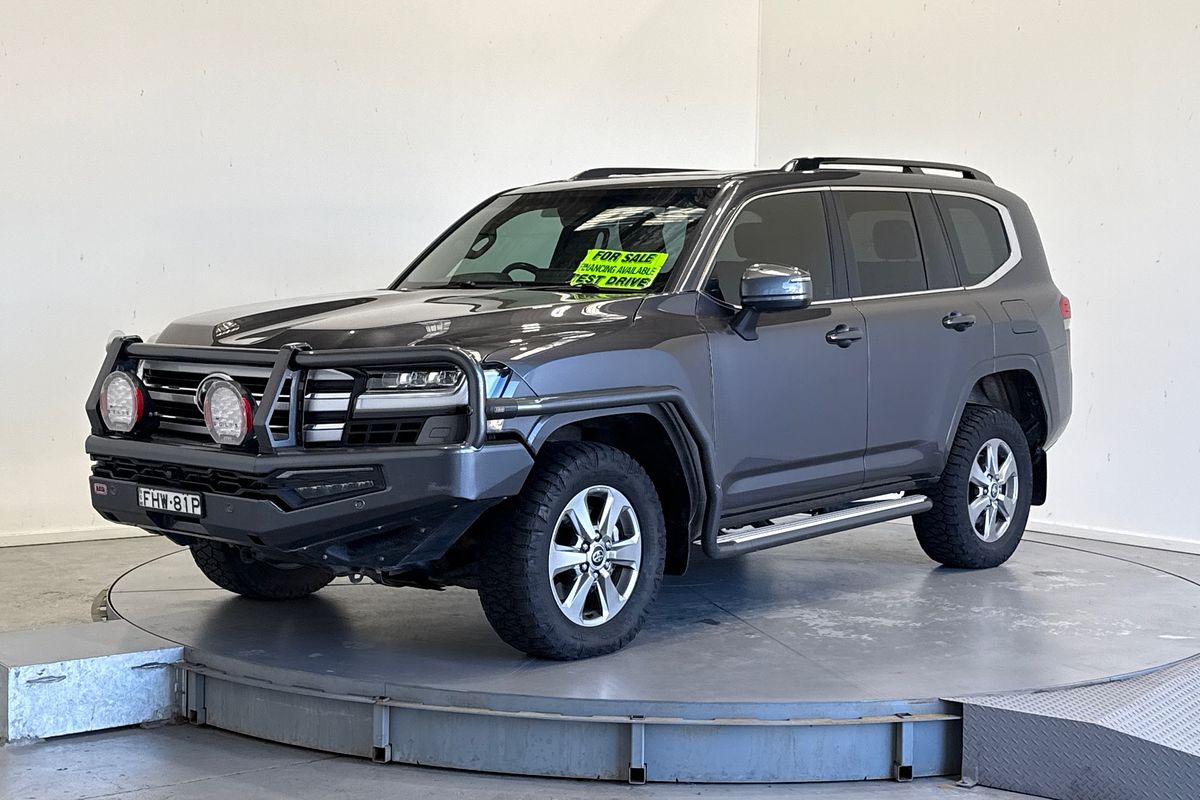 2024 Toyota Landcruiser LC300 VX (4x4) FJA300R