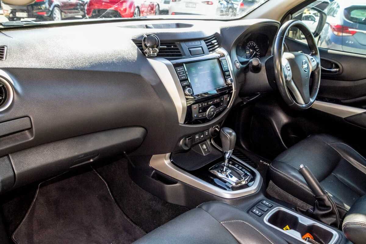 2020 Nissan Navara ST-X D23 Series 4