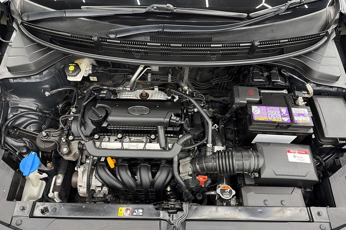 2018 Kia Rio S YB
