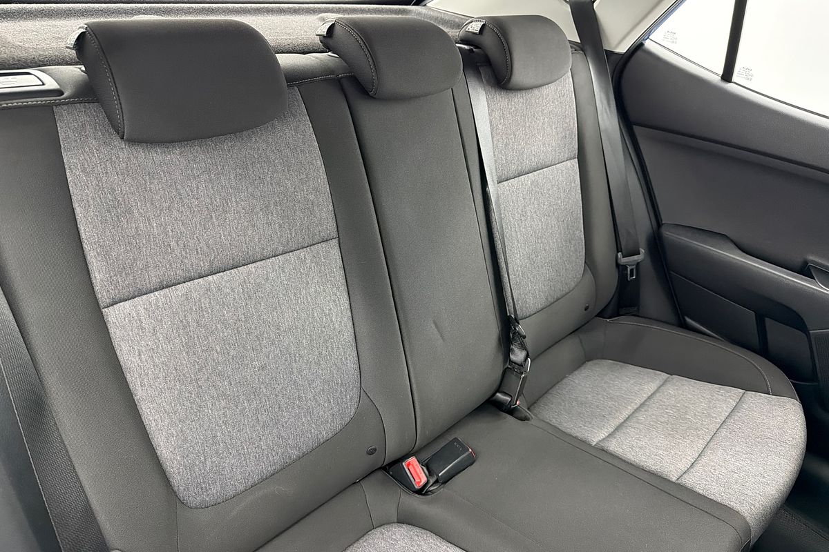 2023 Kia Stonic S YB