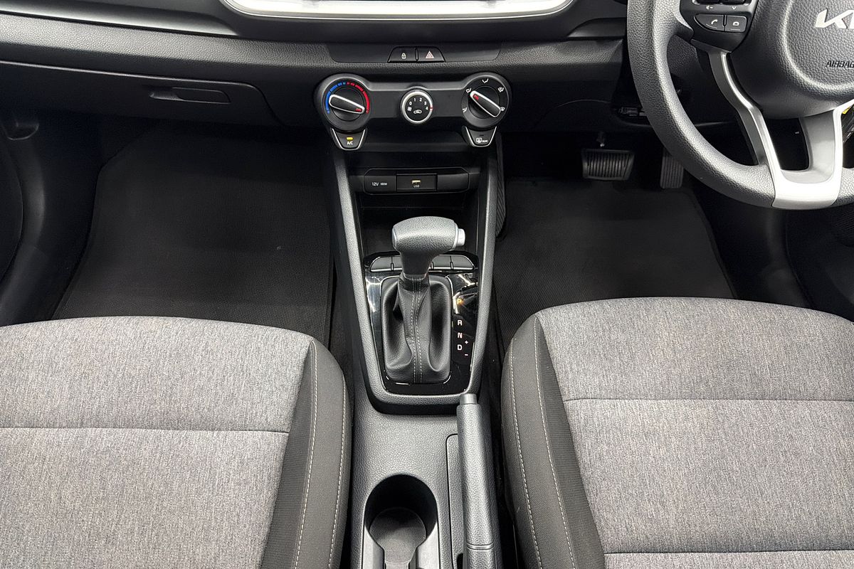 2023 Kia Stonic S YB