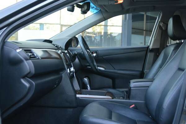 2013 Toyota Aurion Presara GSV50R