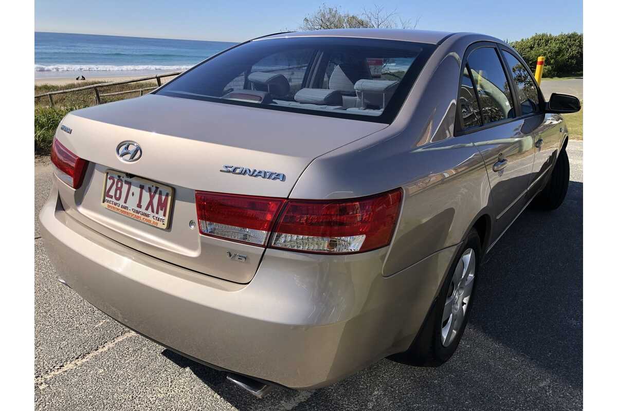 2005 Hyundai Sonata  NF