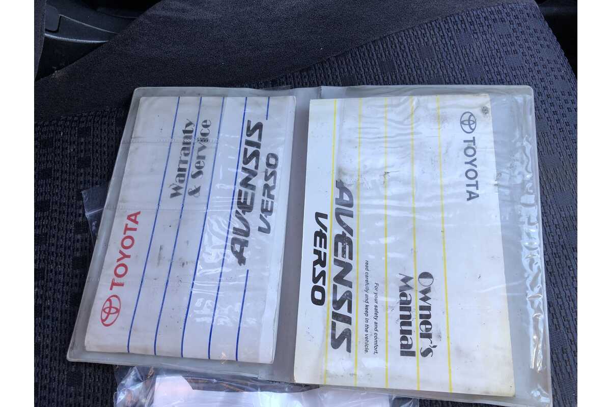 2007 Toyota Avensis Verso GLX ACM21R