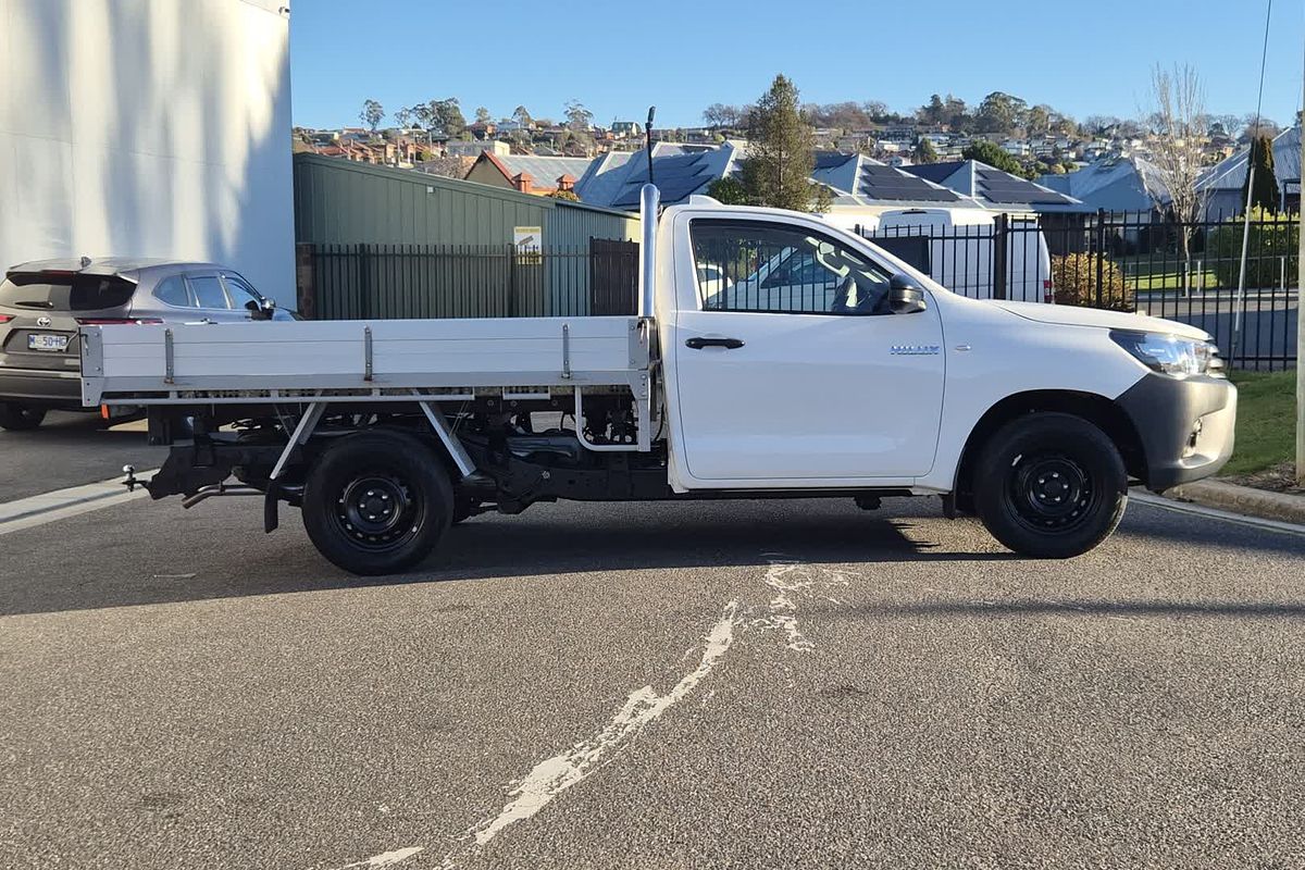 4x2 Workmate 2.7L Petrol Automatic Single Cab C/C