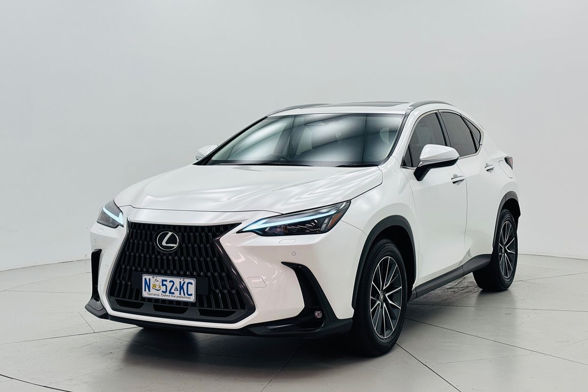 NX NX 350H LUXURY AWD, CVT 2.5L 4CYL PETROL/ELECTRIC