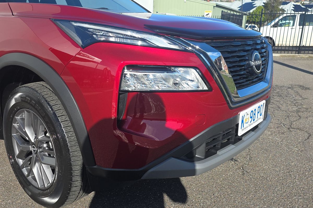 2022 Nissan X-TRAIL ST T33