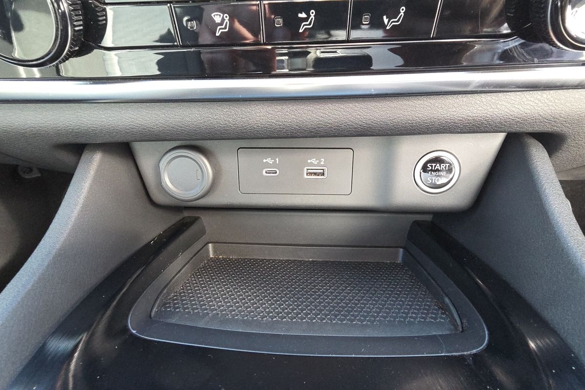 2022 Nissan X-TRAIL ST T33