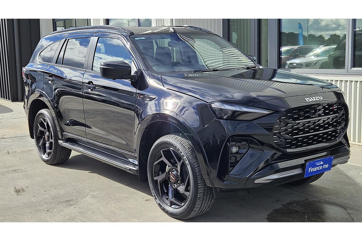 2025 Isuzu MU-X X-TERRAIN