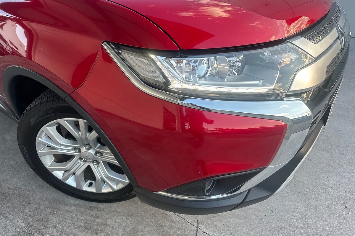 2020 Mitsubishi Outlander ES ZL