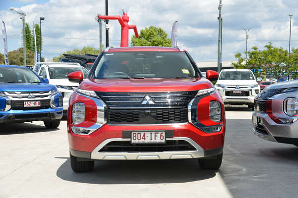 2023 Mitsubishi Outlander LS ZM