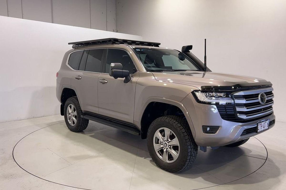 2025 Toyota Landcruiser VX FJA300R