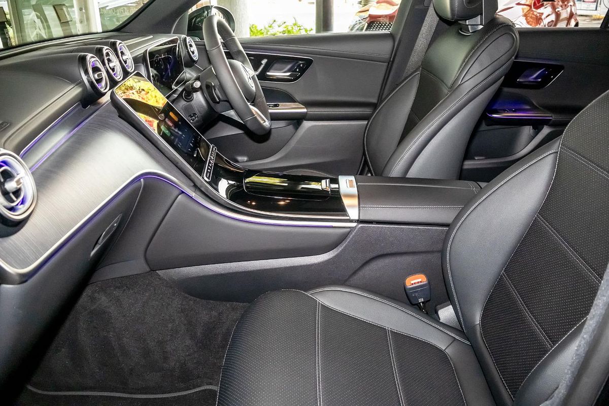 X254 806+056MY GLC350 e WAG 9G 9sp 2.0T/115kW