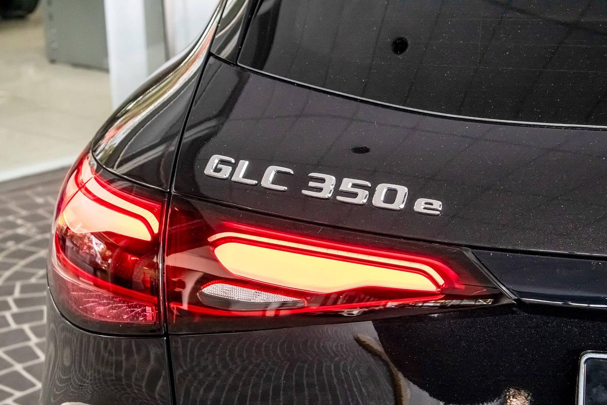 X254 806+056MY GLC350 e WAG 9G 9sp 2.0T/115kW