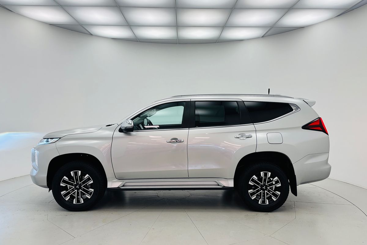 2022 Mitsubishi QF Pajero Sport EXCEED 2.4D 8AT 4WD 7S