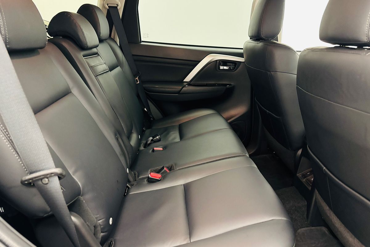 2022 Mitsubishi QF Pajero Sport EXCEED 2.4D 8AT 4WD 7S