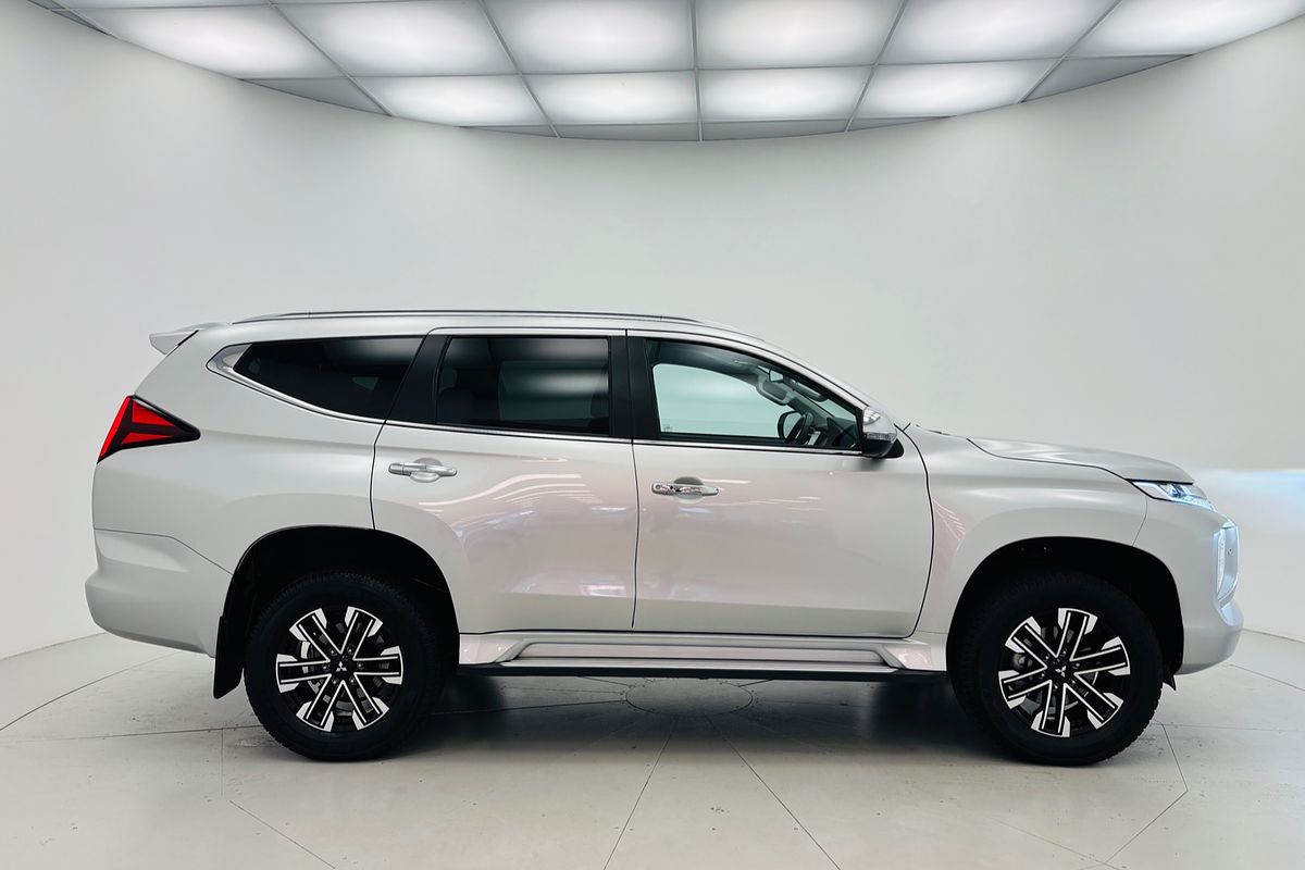 2022 Mitsubishi QF Pajero Sport EXCEED 2.4D 8AT 4WD 7S