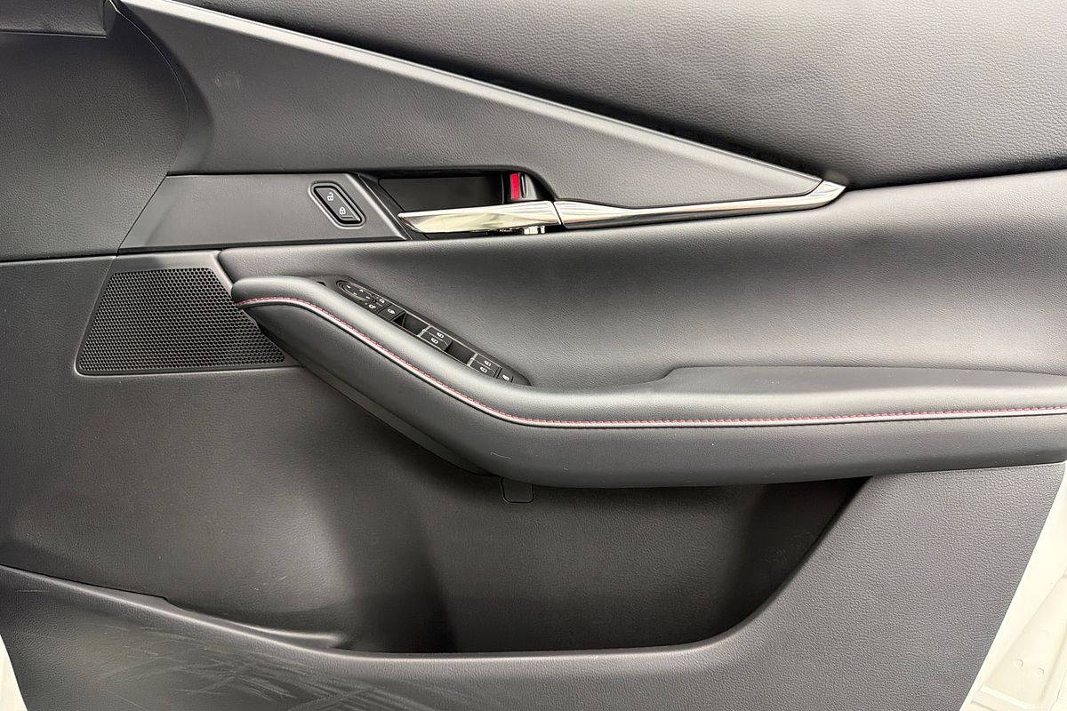 2023 Mazda CX-30 G25 Touring DM Series