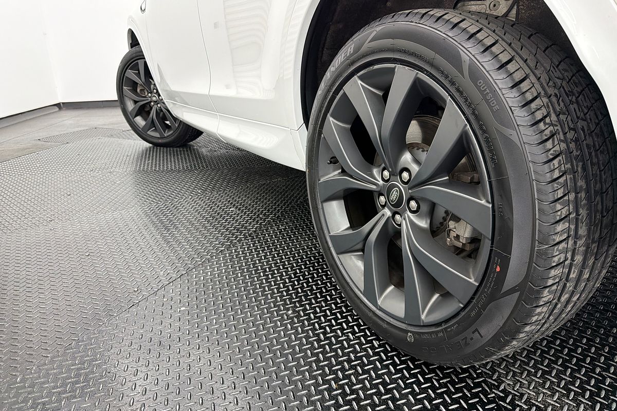 2022 Land Rover Discovery Sport P250 R-Dynamic SE L550